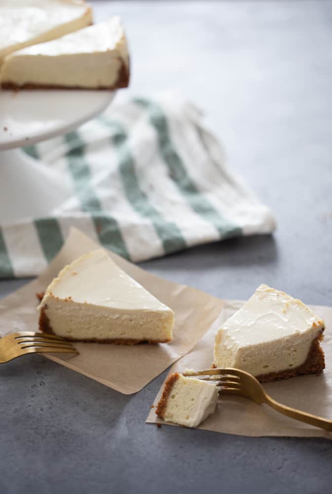 classic cheesecake with sour cream topping