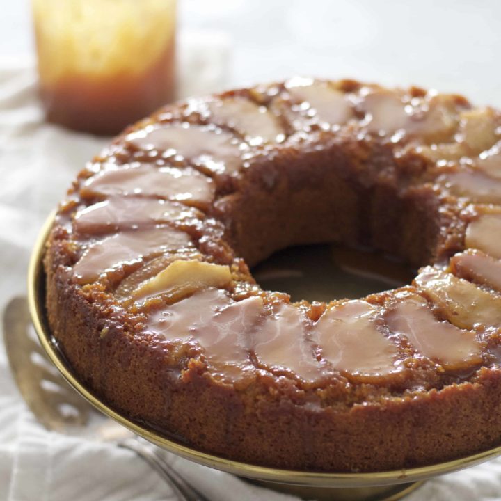 Caramel Apple Coffee Cake