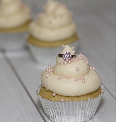 Champagne Cupcakes with Grapefruit Curd