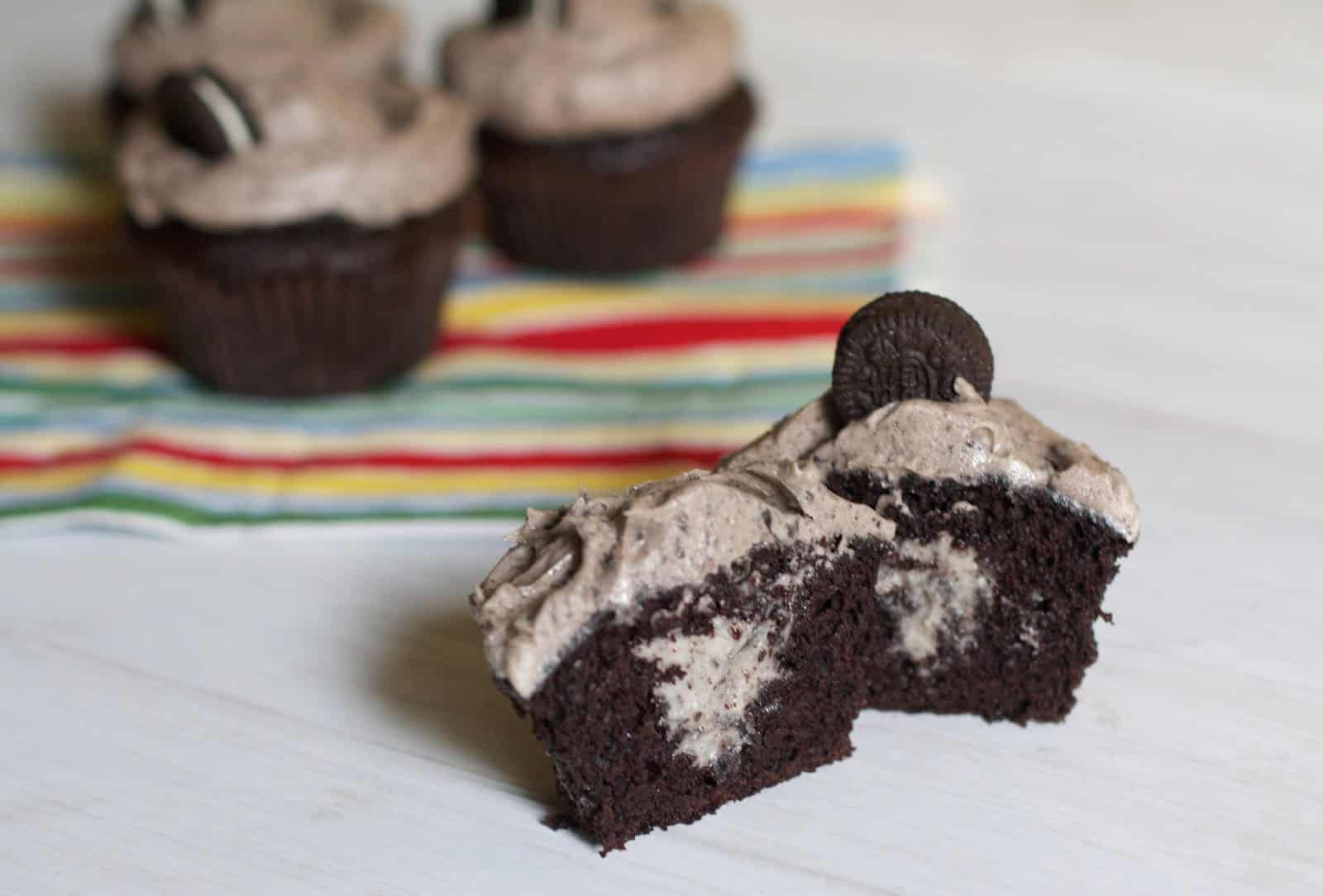 Cookies & Cream Cupcakes