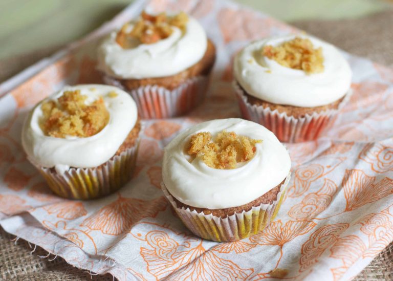 Classic Carrot Cupcakes with Cream Cheese Frosting