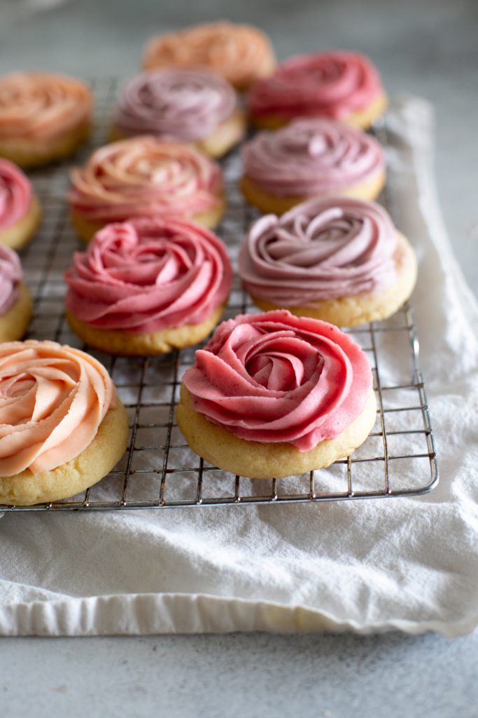 Rose's Marvelous Mini Silicone Cake Pan