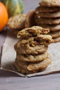 Chewy Pumpkin Oatmeal Cookies