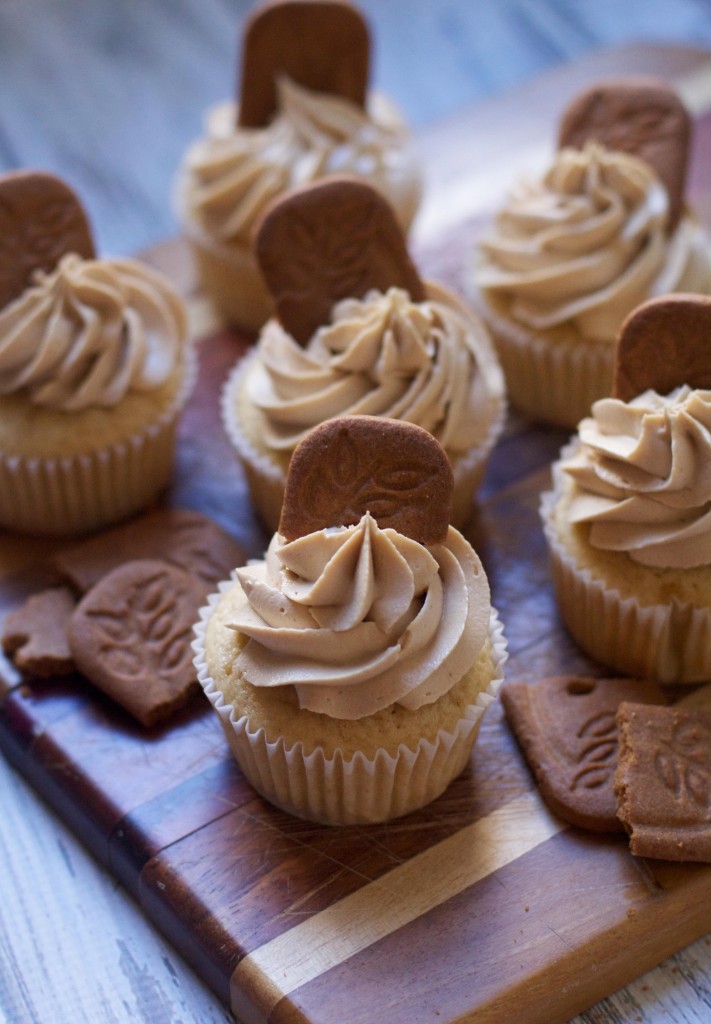 Cookie Butter Cupcakes