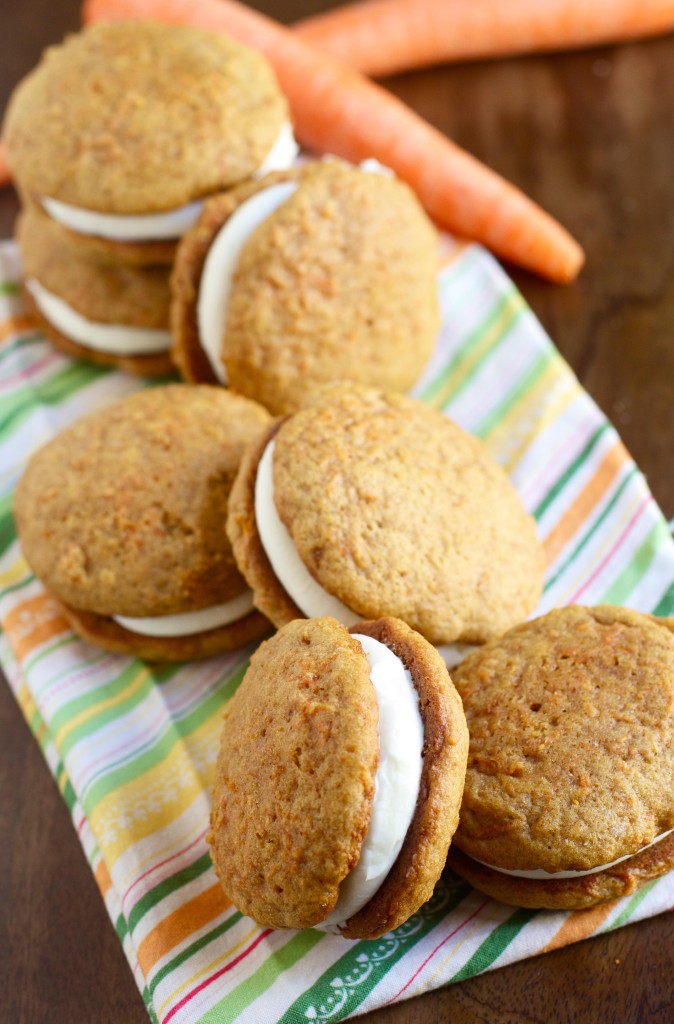 carrot cake whoopies