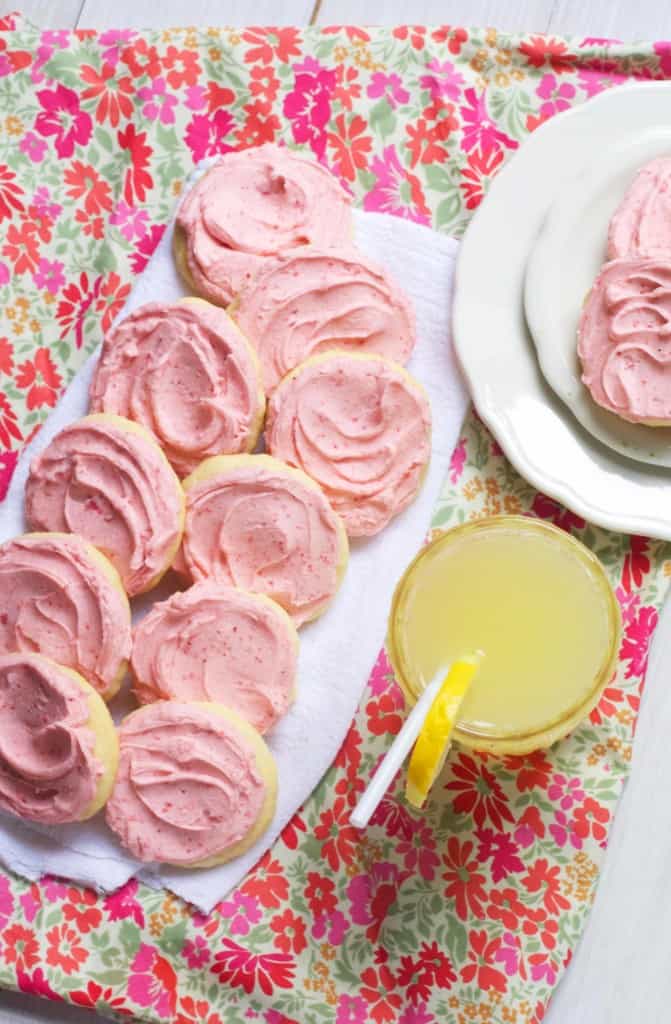 How to Make Strawberry Lemonade Cookies