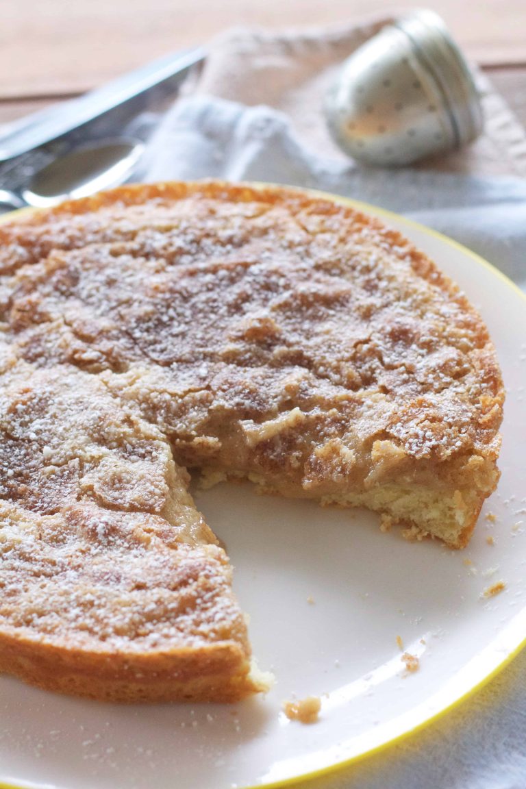 Cinnamon Maple Gooey Butter Cake