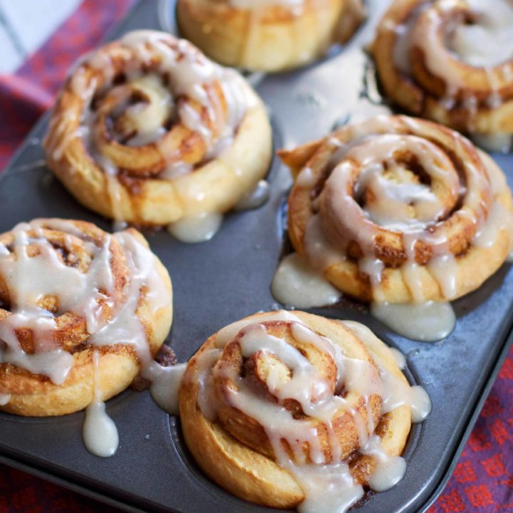 Chai Spice Cinnamon Rolls