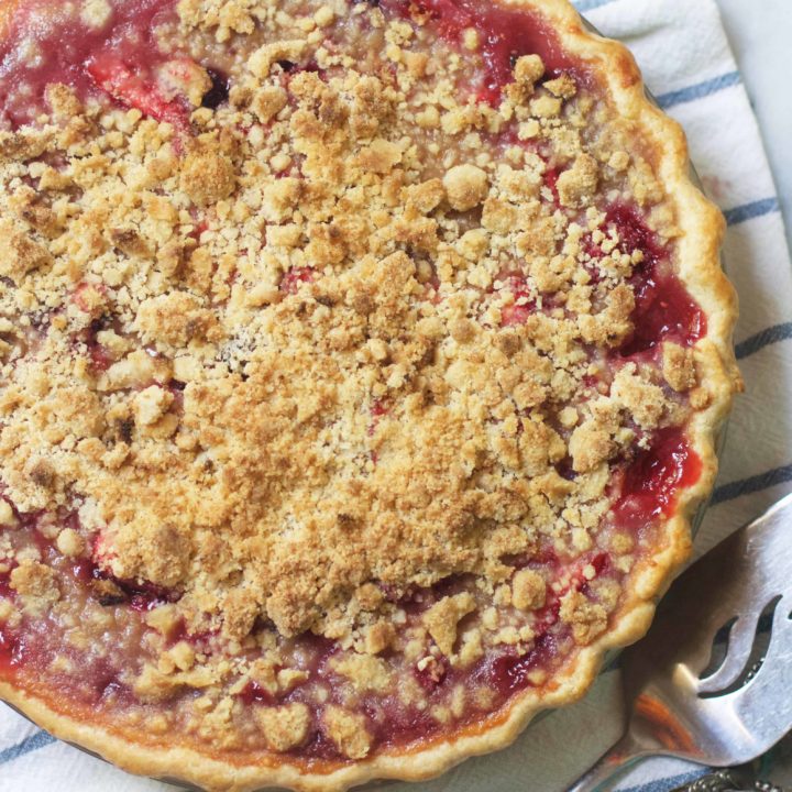 Berry Rhubarb Crumb Pie