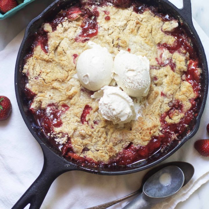 Strawberry Rhubarb Dump Cake