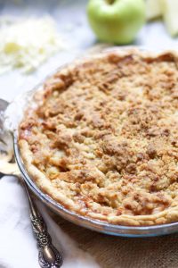 Cheddar Apple Pie