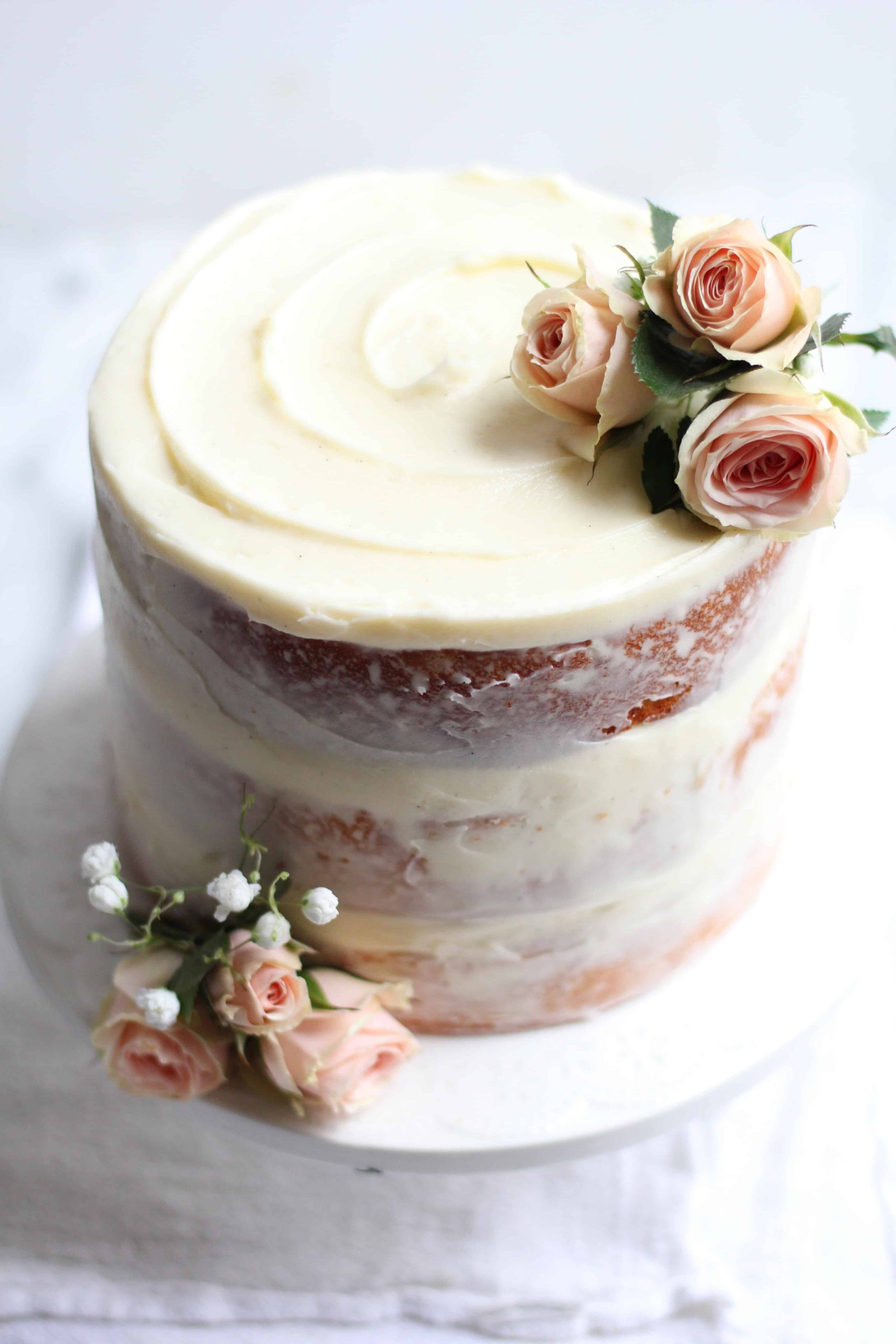 How to Put Fresh Flowers to a Cake - Chelsweets