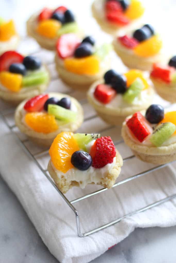 Mini Tartas de Frutas con Galletas de azúcar