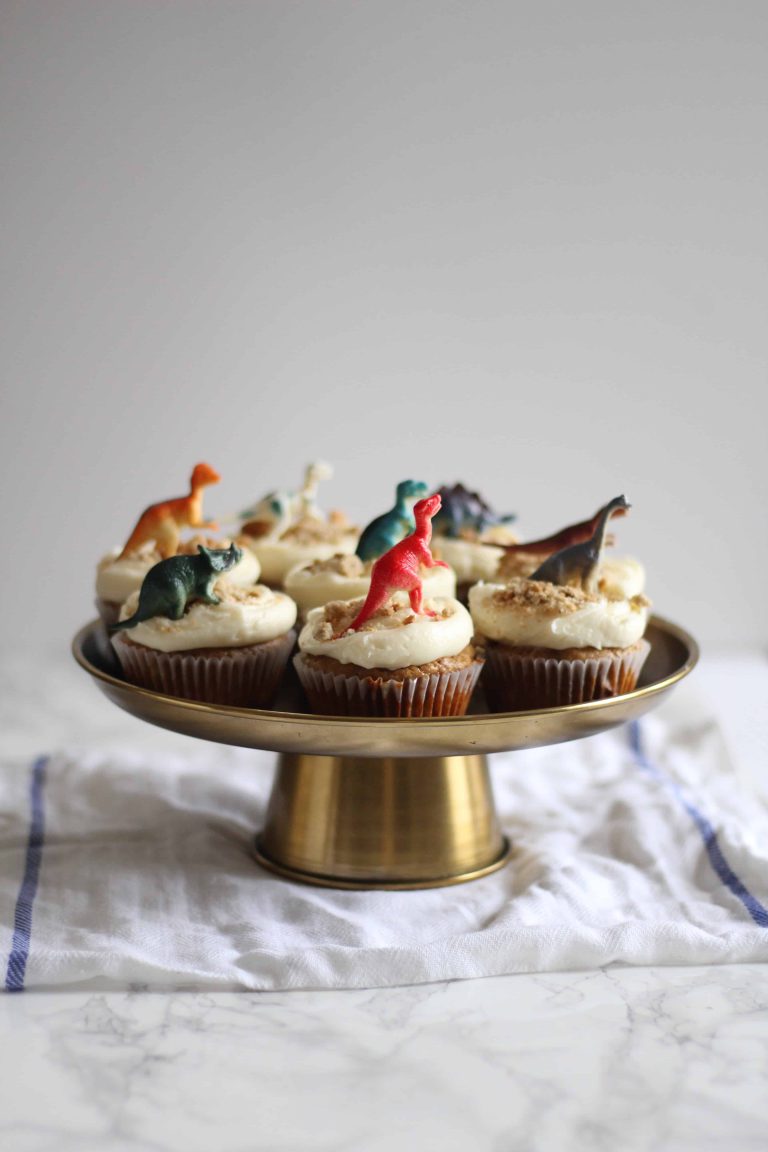 Easy Dinosaur Cupcakes