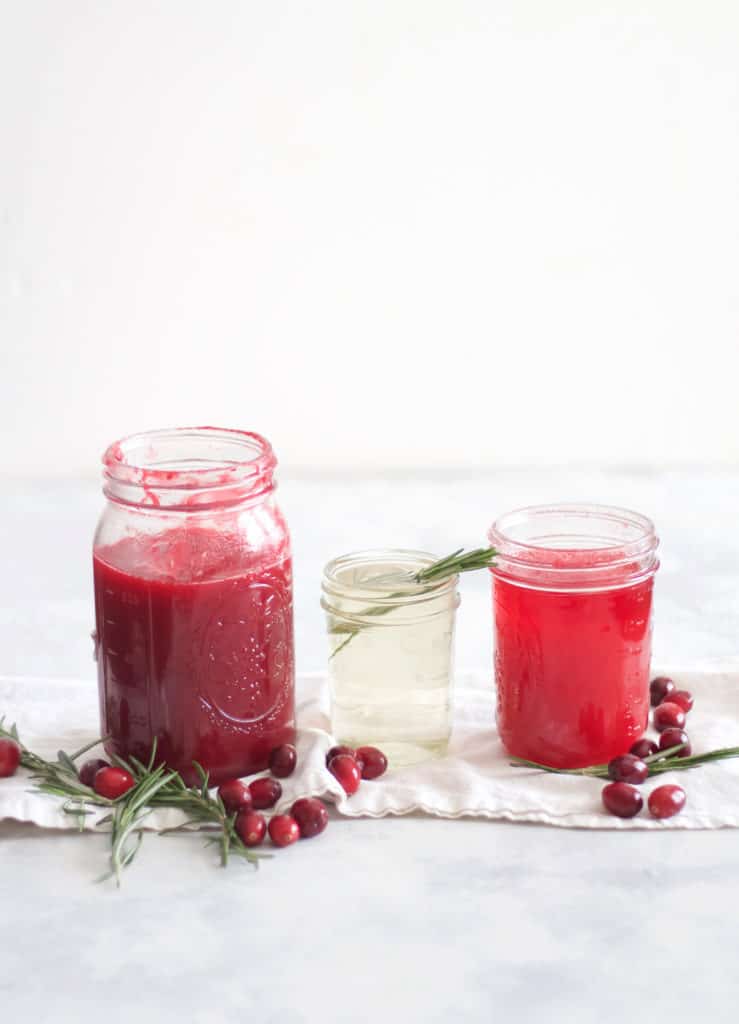 Fresh Cranberry Rosemary Cocktails