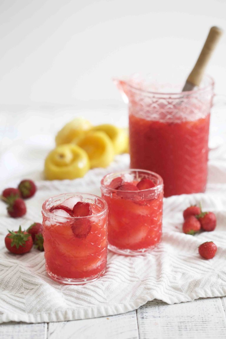 Naturally Sweetened Strawberry Lemonade