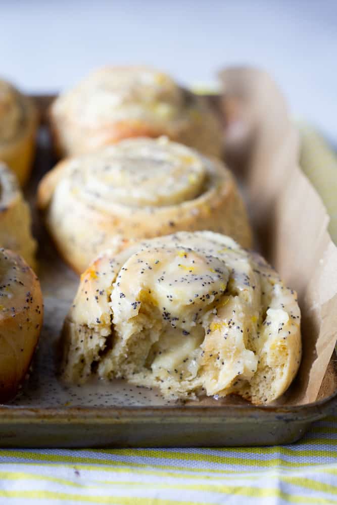 Lemon Poppyseed Buns