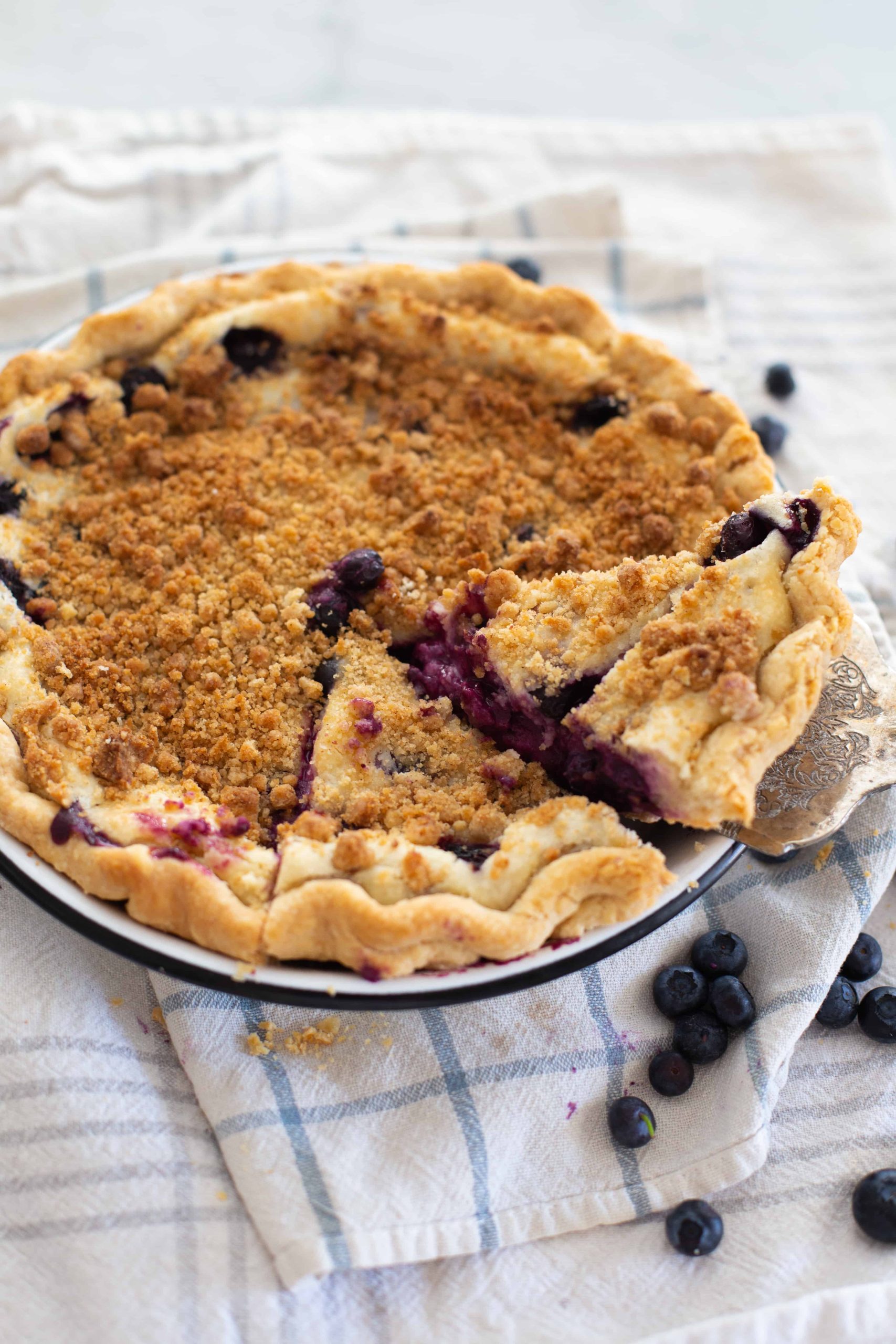 Blueberry Cream Pie- Creamy, lemony, summer pie perfection