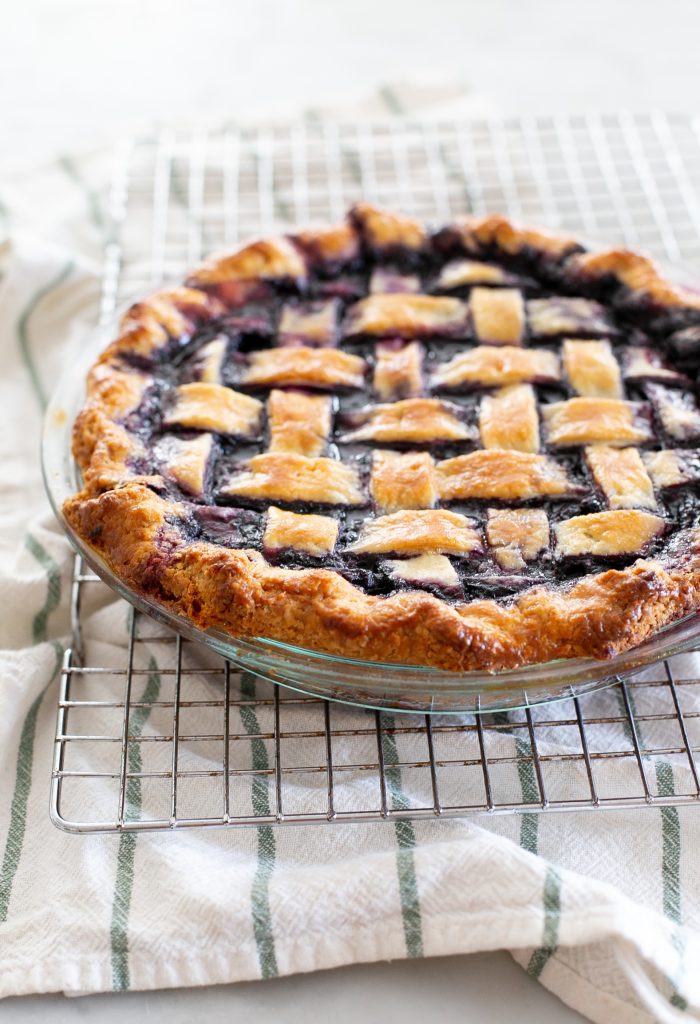 Blueberry Pie with Frozen Blueberries