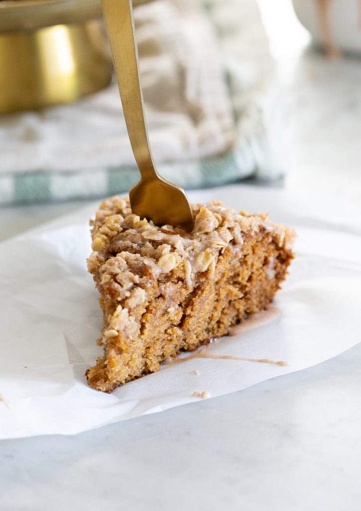 Applesauce Crumb Cake